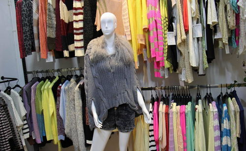 汕头市澄海区伟纶服饰厂 高品质女式针织衫批发指南